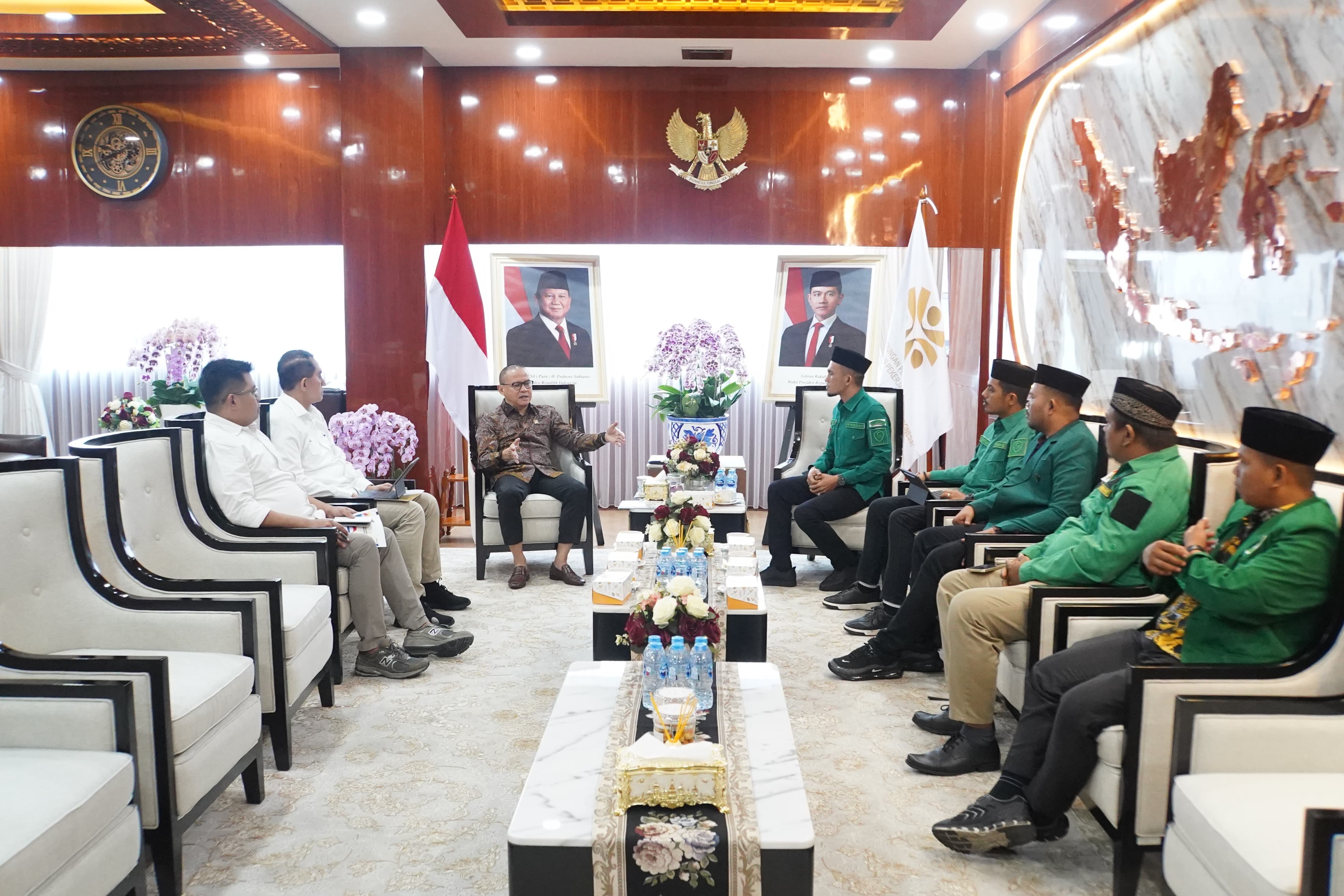 Audiensi Dengan BP2MI, PP HIMMAH Siap Berkolaborasi Suksesi Program Kementerian