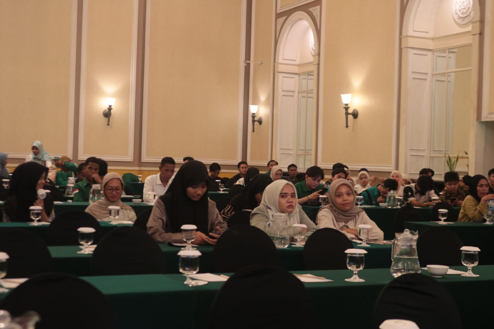 Kuliah Umum Kepemimpinan